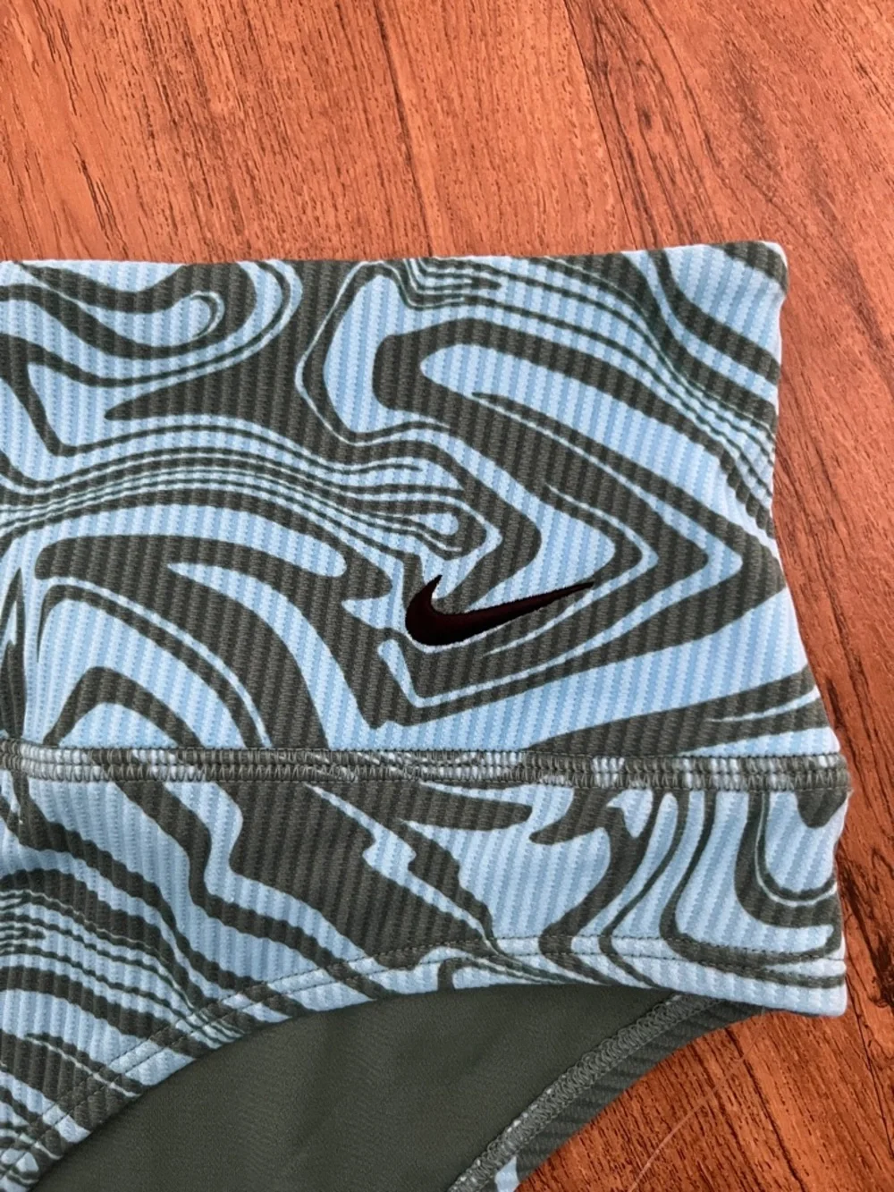 NWT Nike Swim Swirl Bikini Bottoms